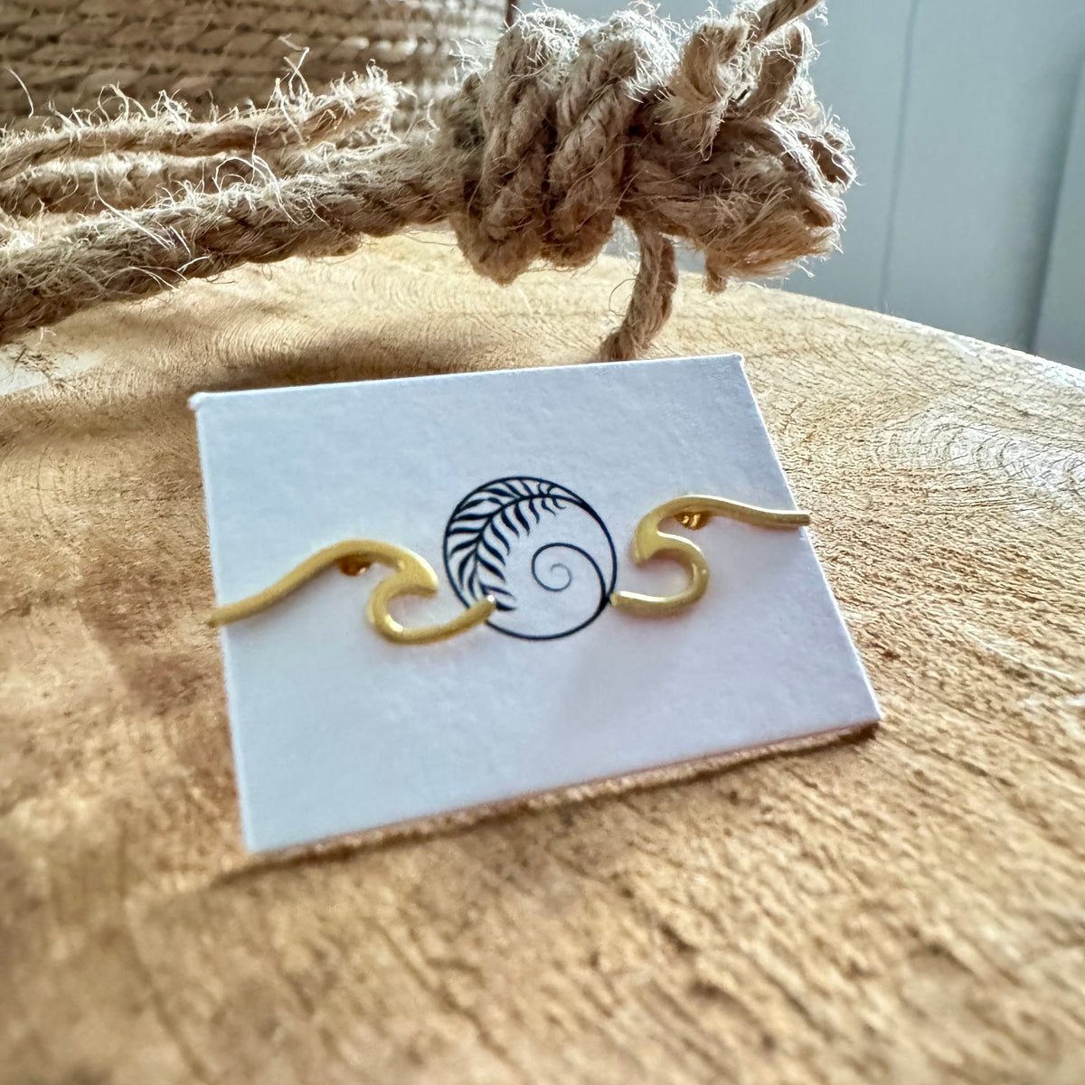 Wellen Ohrstecker ✨ vergoldet - Tropical Tribe