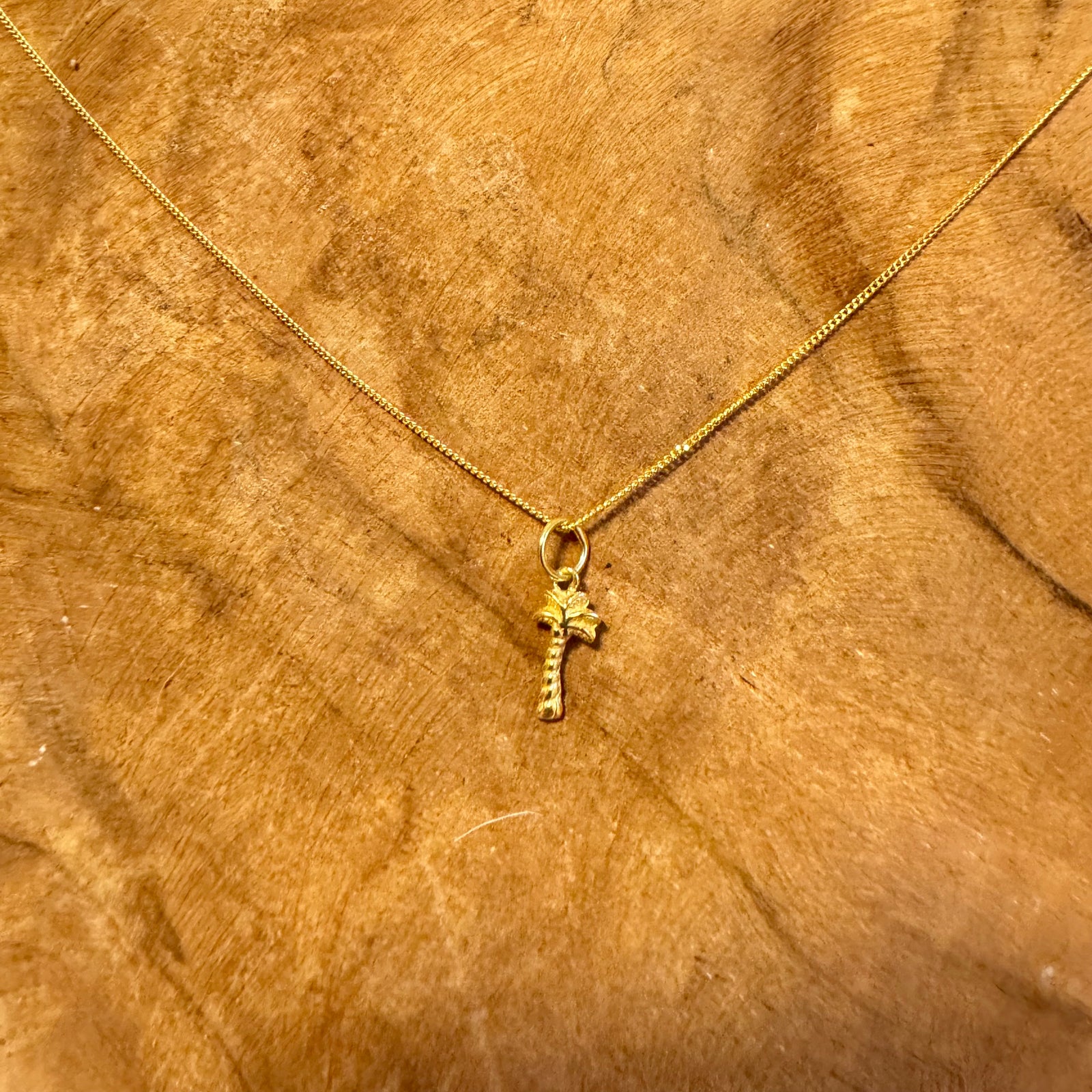 Kette mit Palmtree Anhänger ✨ vergoldet - Tropical Tribe