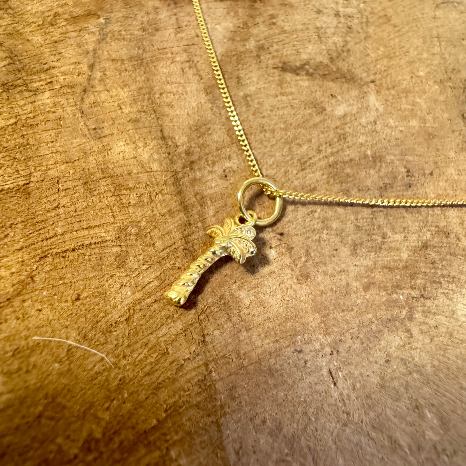 Kette mit Palmtree Anhänger ✨ vergoldet - Tropical Tribe