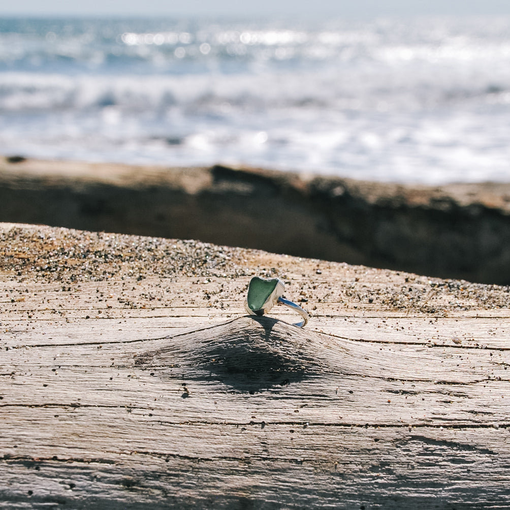 Silberring mit grünem Meerglas