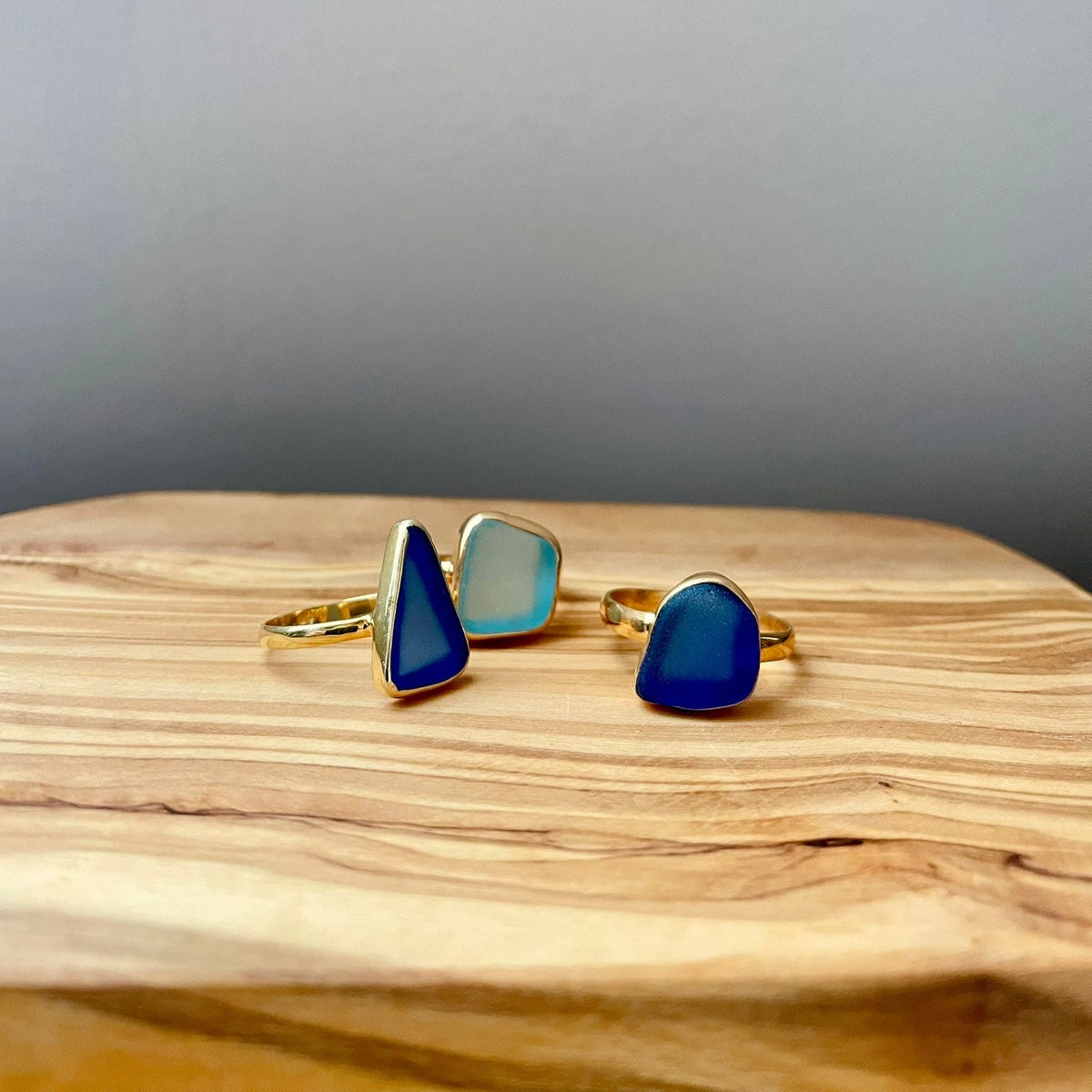 Ring mit blauem Meerglas ✨ vergoldet - Tropical Tribe