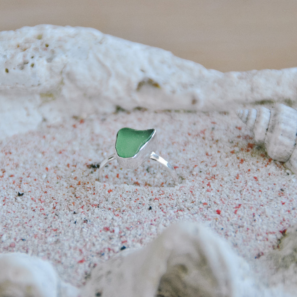 Silberring mit grünem Meerglas