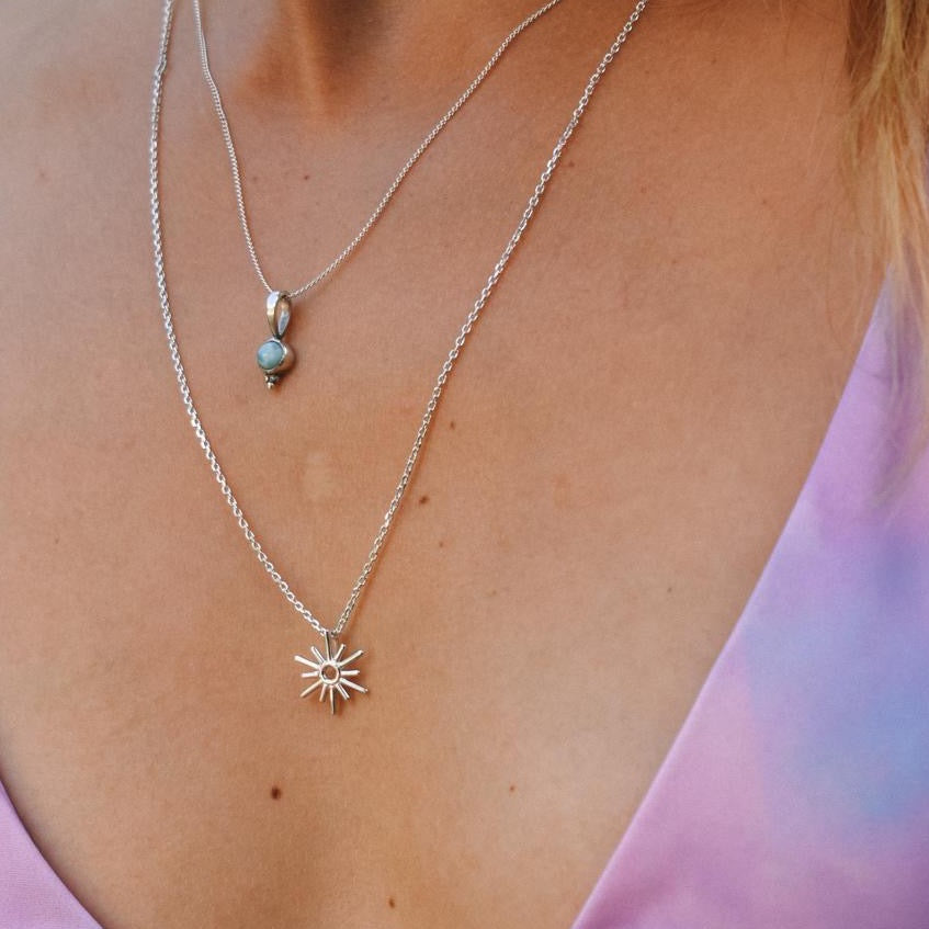 Kette mit Sonnenanhänger aus 925 Sterling Silver - Tropical Tribe