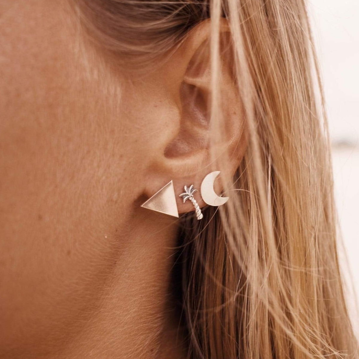 Schlichte Triangle Dreieck Ohrstecker - Tropical Tribe