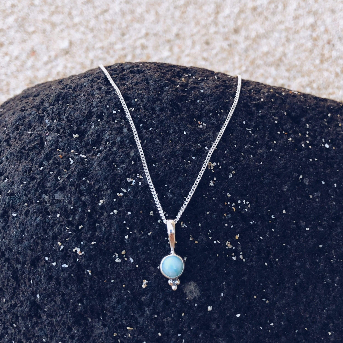 Larimar Kette mit Silber Perlen - Tropical Tribe