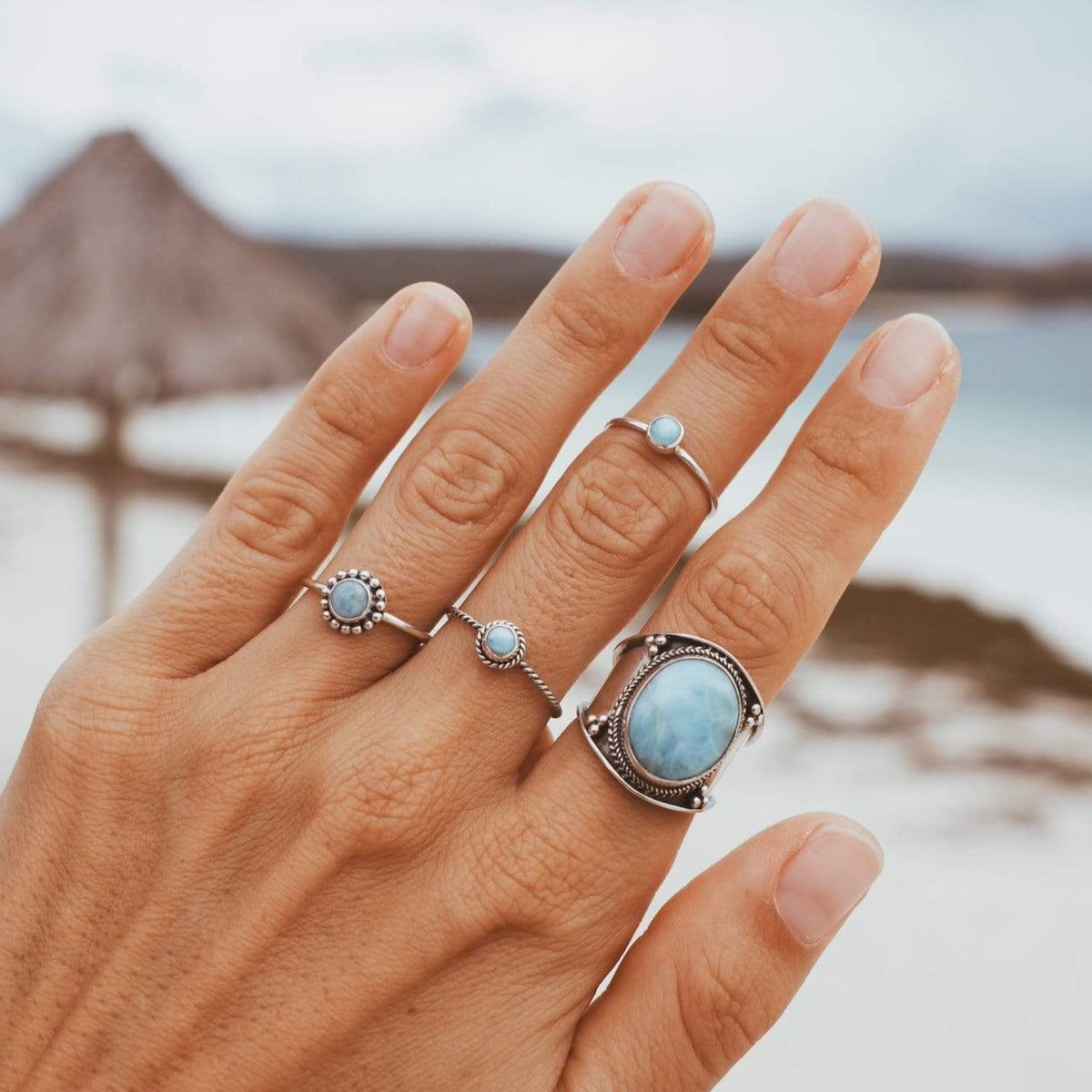 Kleiner Stacking Ring mit Larimar und Silber Perlen - Tropical Tribe